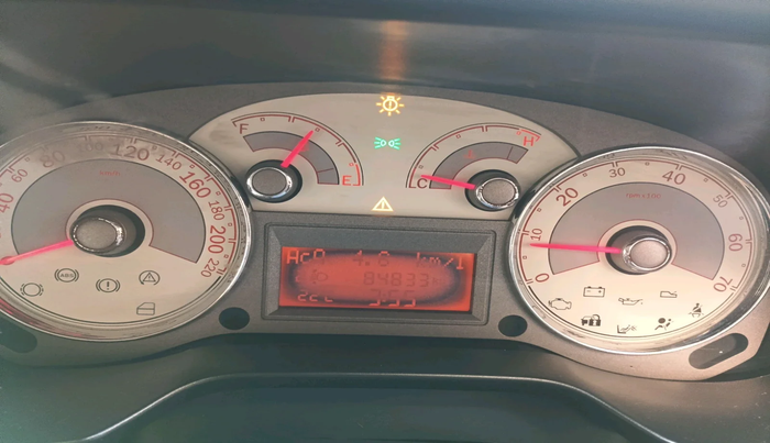 2014 Fiat Linea EMOTION 1.3, Diesel, Manual, 84,833 km, interior