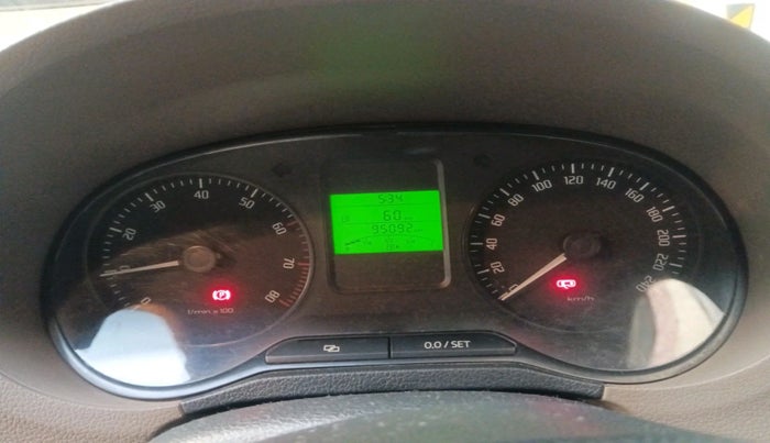 2014 Skoda Rapid AMBITION 1.6 MPI MT PLUS, Petrol, Manual, 95,092 km, interior