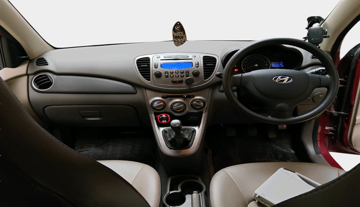 2015 Hyundai i10 SPORTZ 1.1, Petrol, Manual, 27,527 km, interior