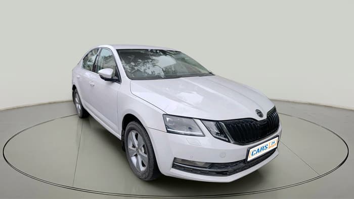 2018 Skoda Octavia STYLE 1.8 TSI AT, Petrol, Automatic, 34,196 km, exterior