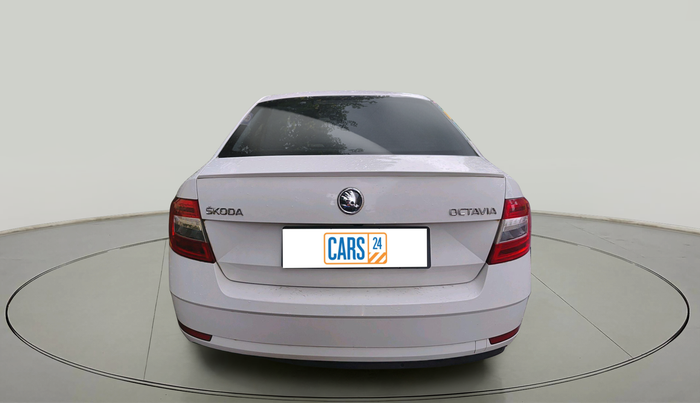 2018 Skoda Octavia STYLE 1.8 TSI AT, Petrol, Automatic, 34,196 km, exterior