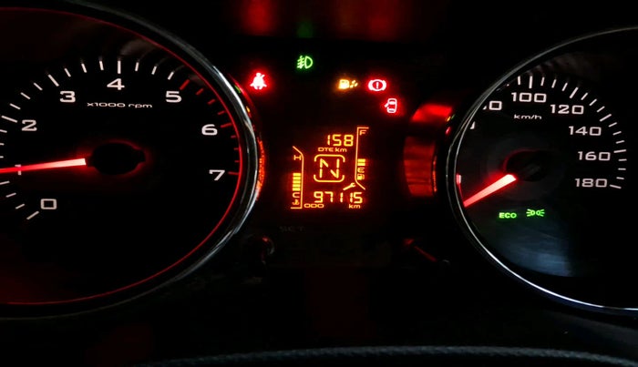 2016 Mahindra TUV300 T8, Diesel, Manual, 97,115 km, interior