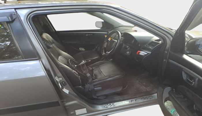 2014 Maruti Swift VXI, Petrol, Manual, 1,33,015 km, interior
