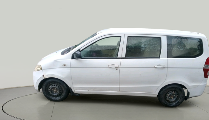 2014 Chevrolet Enjoy 1.4 LT 7 STR, Petrol, Manual, 73,838 km, exterior