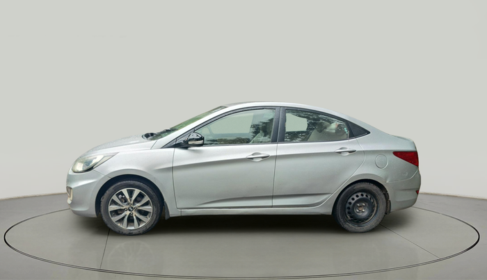2013 Hyundai Verna FLUIDIC 1.6 VTVT SX, Petrol, Manual, 73,832 km, exterior