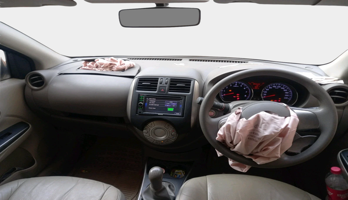 2013 Nissan Sunny XV PETROL, Petrol, Manual, 35,533 km, interior