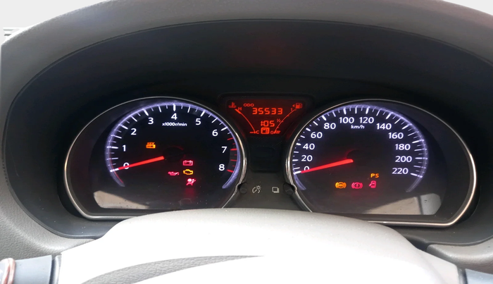 2013 Nissan Sunny XV PETROL, Petrol, Manual, 35,533 km, interior