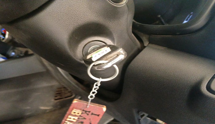 2020 Hyundai VENUE SX 1.0 TURBO, Petrol, Manual, 45,571 km, interior