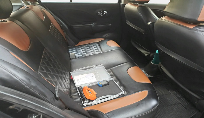 2017 Nissan Micra XL CVT, Petrol, Automatic, 62,629 km, interior