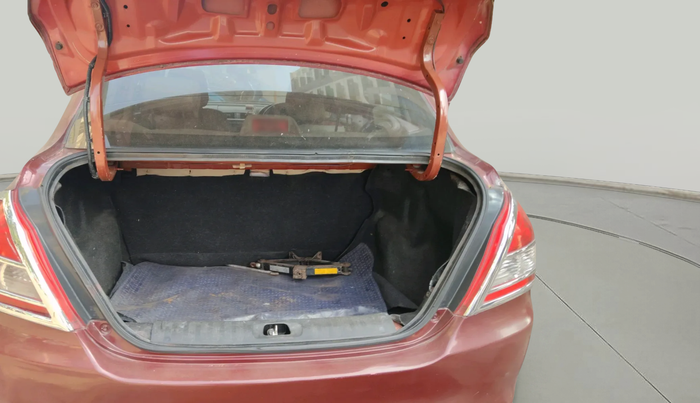 2015 Maruti Swift Dzire VDI, Diesel, Manual, 1,36,625 km, exterior