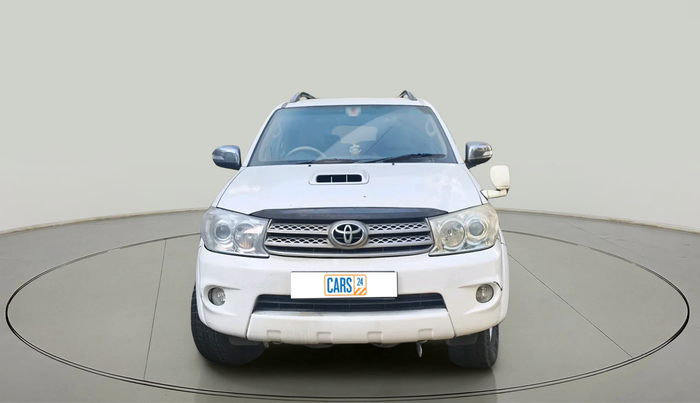 2011 Toyota Fortuner 3.0 4X4 MT, Diesel, Manual, 1,17,623 km, exterior