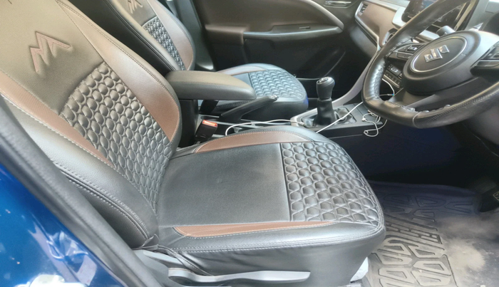 2023 Maruti BREZZA ZXI SMART HYBRID , Petrol, Manual, 33,126 km, interior