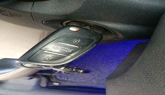 2011 Maruti Swift VDI, Diesel, Manual, 1,14,925 km, interior