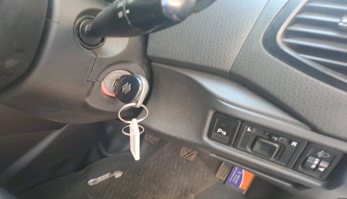 2017 Maruti Vitara Brezza VDI (O), Diesel, Manual, 41,660 km, interior