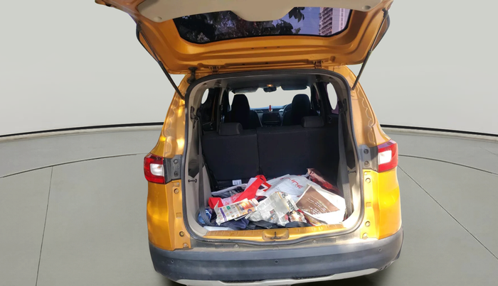 2023 Renault TRIBER RXT AMT, Petrol, Automatic, 75,000 km, exterior