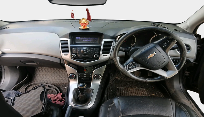 2013 Chevrolet Cruze LTZ, Diesel, Manual, 1,58,500 km, interior