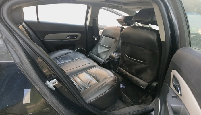 2013 Chevrolet Cruze LTZ, Diesel, Manual, 1,58,500 km, interior