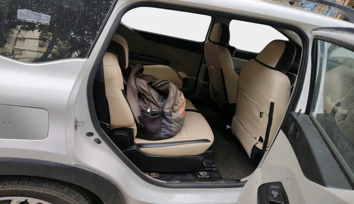 2021 Renault TRIBER RXT, Petrol, Manual, 23,774 km, interior