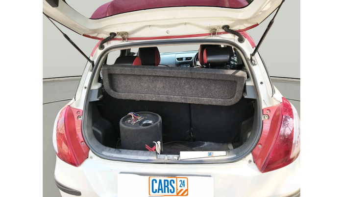 2015 Maruti Swift Dzire VXI, Petrol, Manual, 82,788 km, exterior