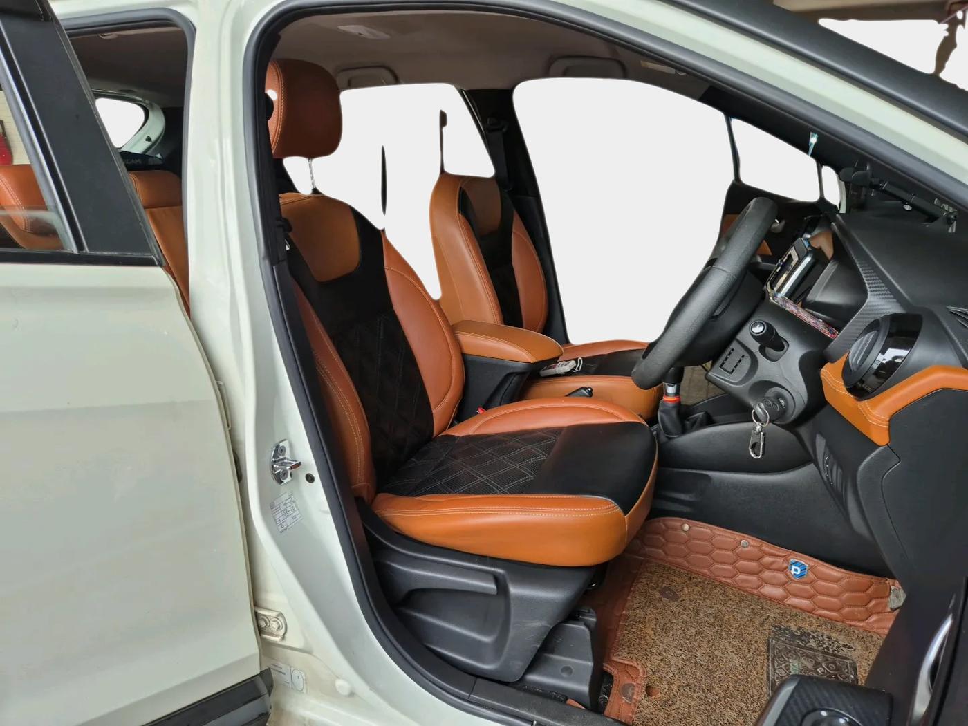 2019 Nissan Kicks XL 1.5, Petrol, Manual, 16,642 km, interior