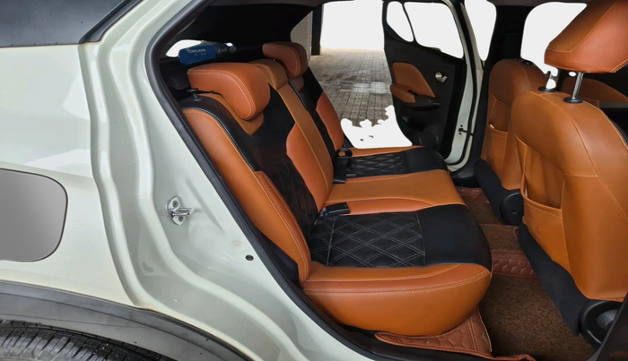 2019 Nissan Kicks XL 1.5, Petrol, Manual, 16,642 km, interior