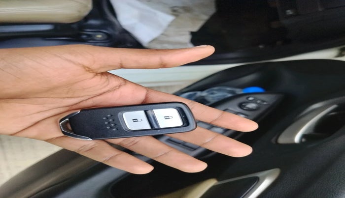 2019 Honda Jazz 1.2L I-VTEC VX CVT, Petrol, Automatic, 48,838 km, interior