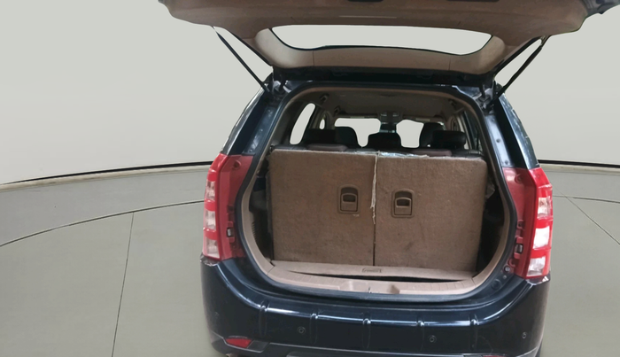 2012 Mahindra XUV500 W8, Diesel, Manual, 76,314 km, exterior