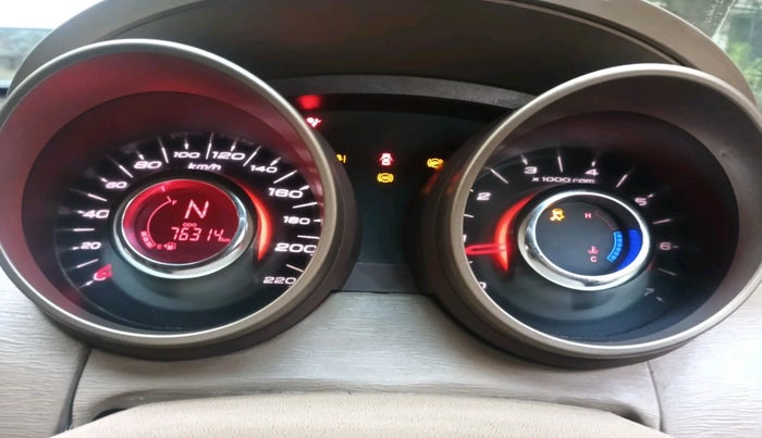 2012 Mahindra XUV500 W8, Diesel, Manual, 76,314 km, interior