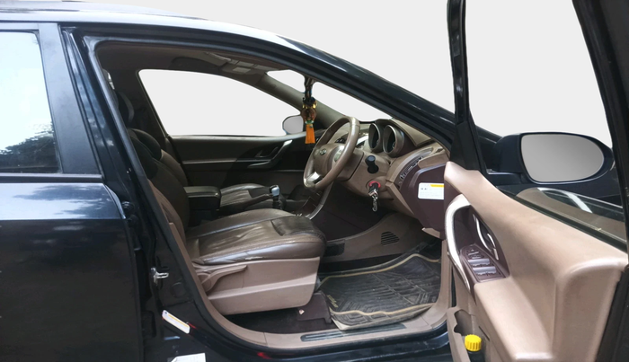 2012 Mahindra XUV500 W8, Diesel, Manual, 76,314 km, interior