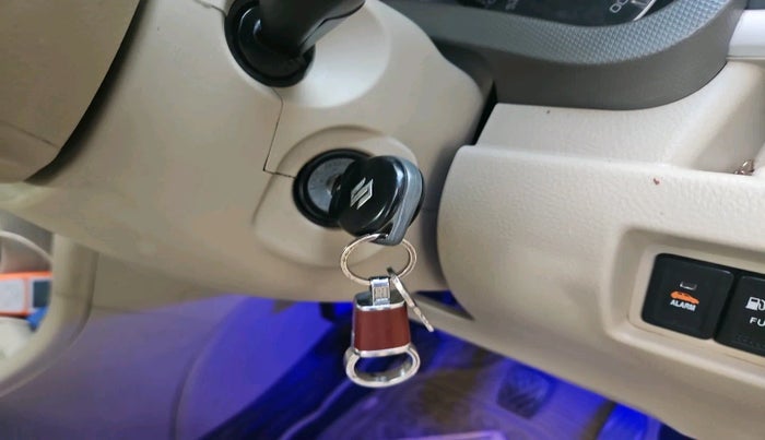 2014 Maruti Ertiga VXI CNG, Petrol, Manual, 86,912 km, interior