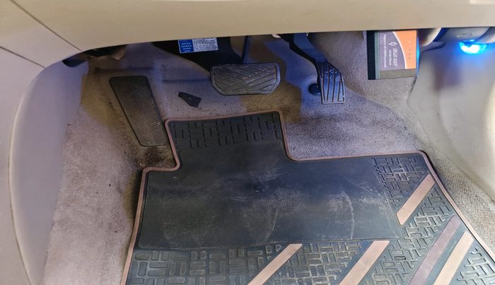 2022 Maruti Ciaz ALPHA  AT 1.5 SHVS PETROL, Petrol, Automatic, 16,249 km, interior