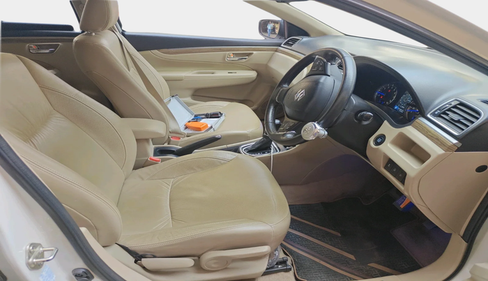 2022 Maruti Ciaz ALPHA  AT 1.5 SHVS PETROL, Petrol, Automatic, 16,249 km, interior