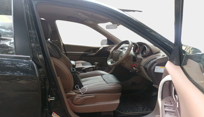 2012 Mahindra XUV500 W8, Diesel, Manual, 43,516 km, interior
