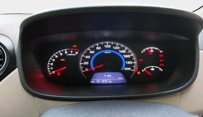 2014 Hyundai Grand i10 MAGNA 1.2 KAPPA VTVT, Petrol, Manual, 1,01,897 km, interior