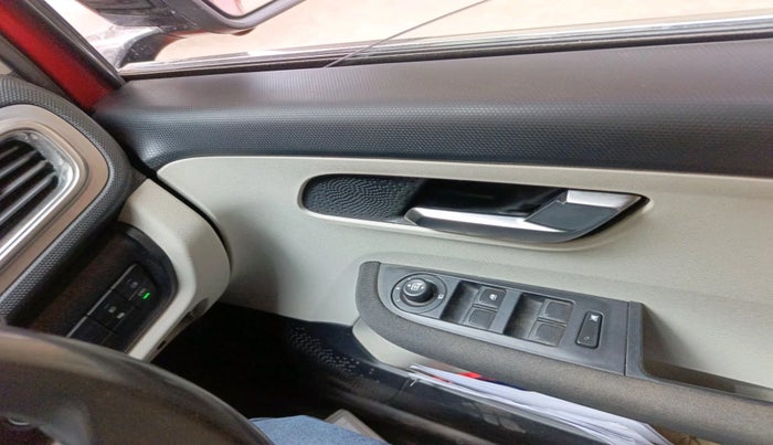 2023 Tata ALTROZ XZ PLUS O SUNROOF CNG, Petrol, Manual, 35,885 km, interior