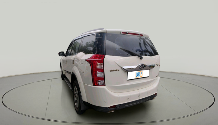 2016 Mahindra XUV500 W6, Diesel, Manual, 1,27,095 km, exterior