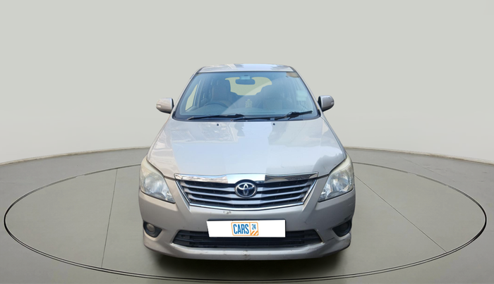 2013 Toyota Innova 2.5 VX 7 STR, Diesel, Manual, 96,252 km, exterior