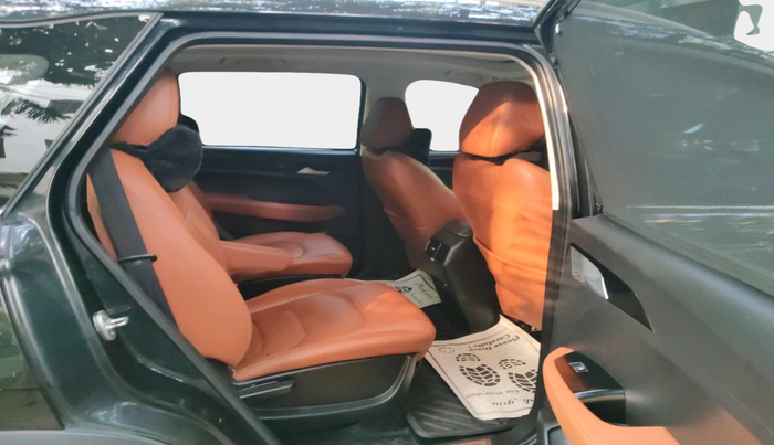 2021 MG HECTOR PLUS SHARP 1.5 PETROL TURBO DCT 6-STR, Petrol, Automatic, 19,540 km, interior