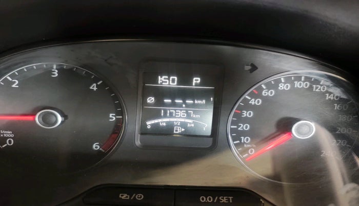 2018 Volkswagen Ameo HIGHLINE PLUS 1.5L AT 16 ALLOY, Diesel, Automatic, 1,17,367 km, interior