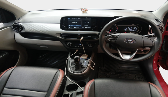 2020 Hyundai GRAND I10 NIOS SPORTZ AMT 1.2 KAPPA VTVT, Petrol, Automatic, 18,610 km, interior