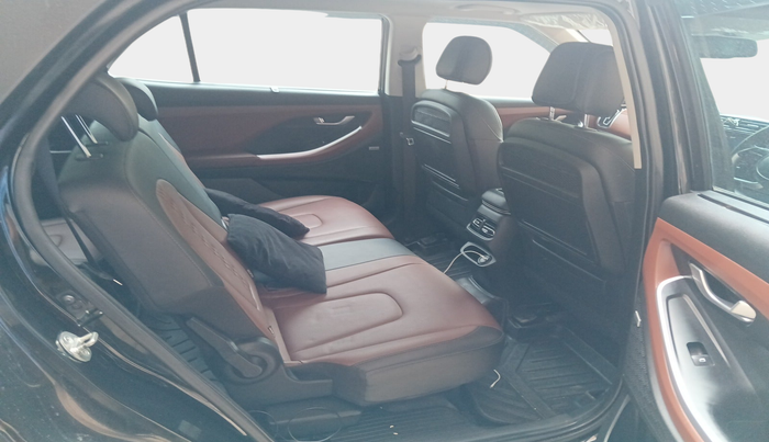 2023 Hyundai ALCAZAR PLATINUM 1.5 MT 7STR, Diesel, Manual, 36,063 km, interior