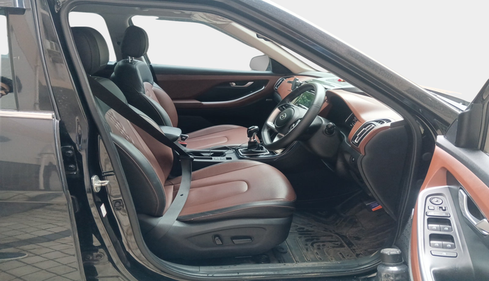 2023 Hyundai ALCAZAR PLATINUM 1.5 MT 7STR, Diesel, Manual, 36,063 km, interior
