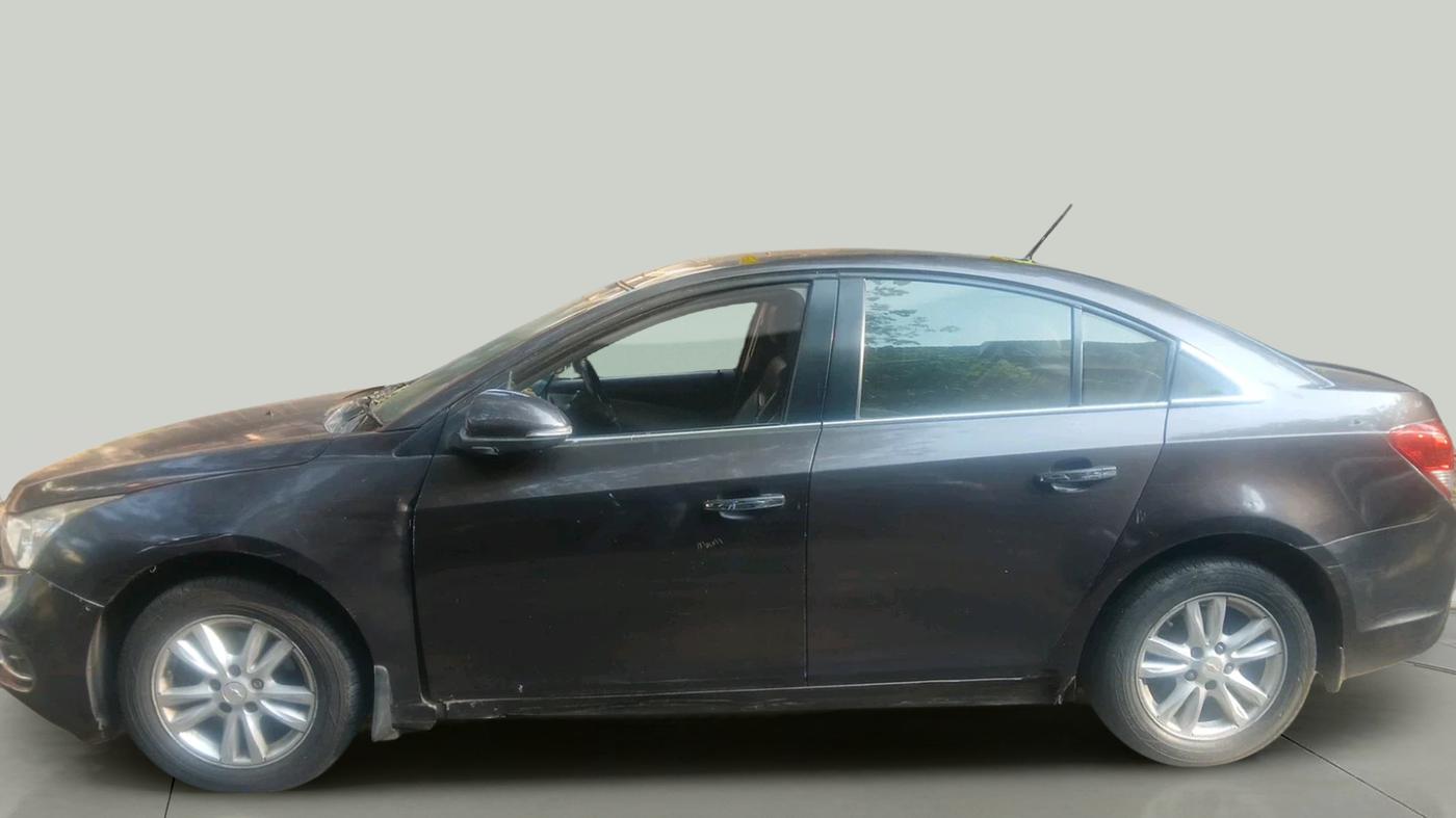 2016 Chevrolet Cruze LTZ AT, Diesel, Automatic, 1,41,929 km, exterior