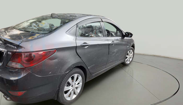 2013 Hyundai Verna FLUIDIC 1.6 VTVT SX, Petrol, Manual, 1,10,793 km, exterior