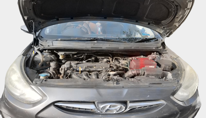 2013 Hyundai Verna FLUIDIC 1.6 VTVT SX, Petrol, Manual, 1,10,793 km, exterior