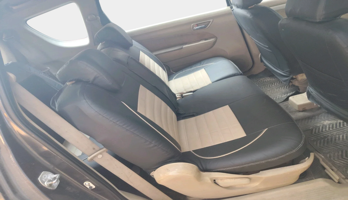 2015 Maruti Ertiga VXI CNG, Petrol, Manual, 1,71,644 km, interior