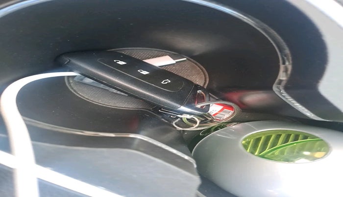 2021 MG HECTOR SHARP 1.5 DCT PETROL, Petrol, Automatic, 32,141 km, interior