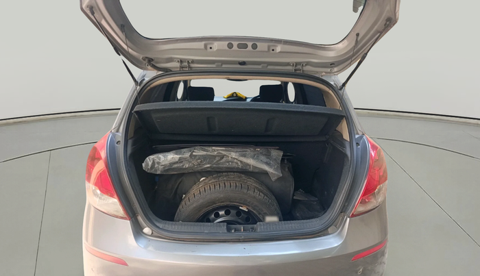 2013 Hyundai i20 SPORTZ 1.2, Petrol, Manual, 63,685 km, exterior