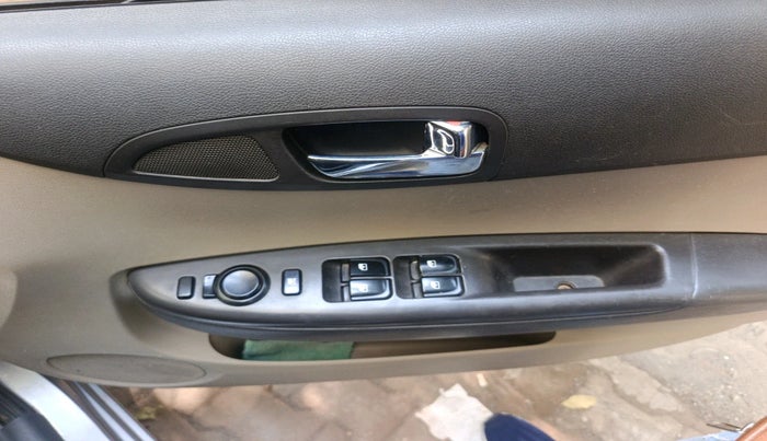 2013 Hyundai i20 SPORTZ 1.2, Petrol, Manual, 63,685 km, interior