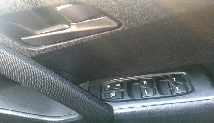 2016 Hyundai Creta SX PLUS  ANNIVERSARY EDITION 1.6 PETROL, Petrol, Manual, 1,76,590 km, interior